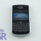 Illustration for article titled BlackBerry Niagara 9630 Gets Groped: Best BlackBerry Keyboard. Ever. Best Screen. Ever.
